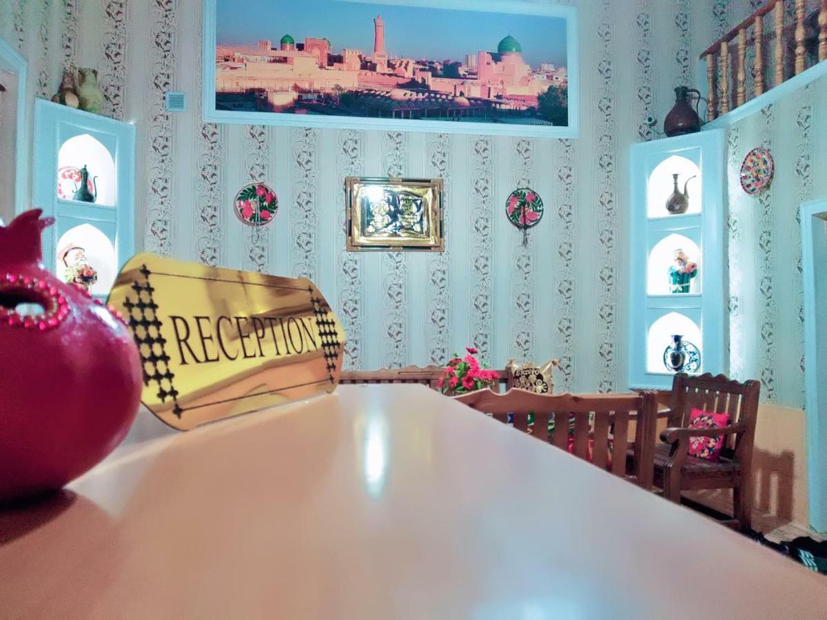 Fayz Hostel بخارى المظهر الخارجي الصورة