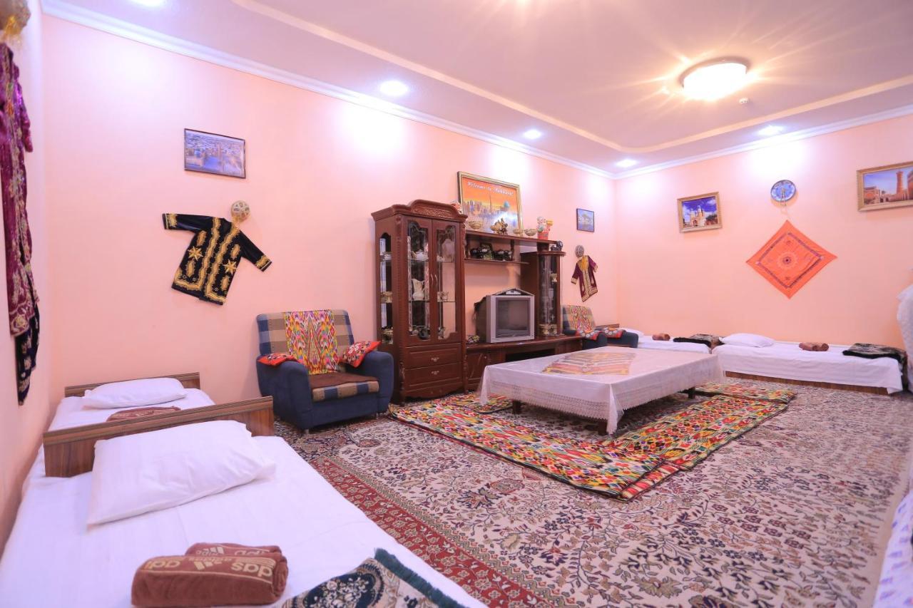 Fayz Hostel بخارى المظهر الخارجي الصورة