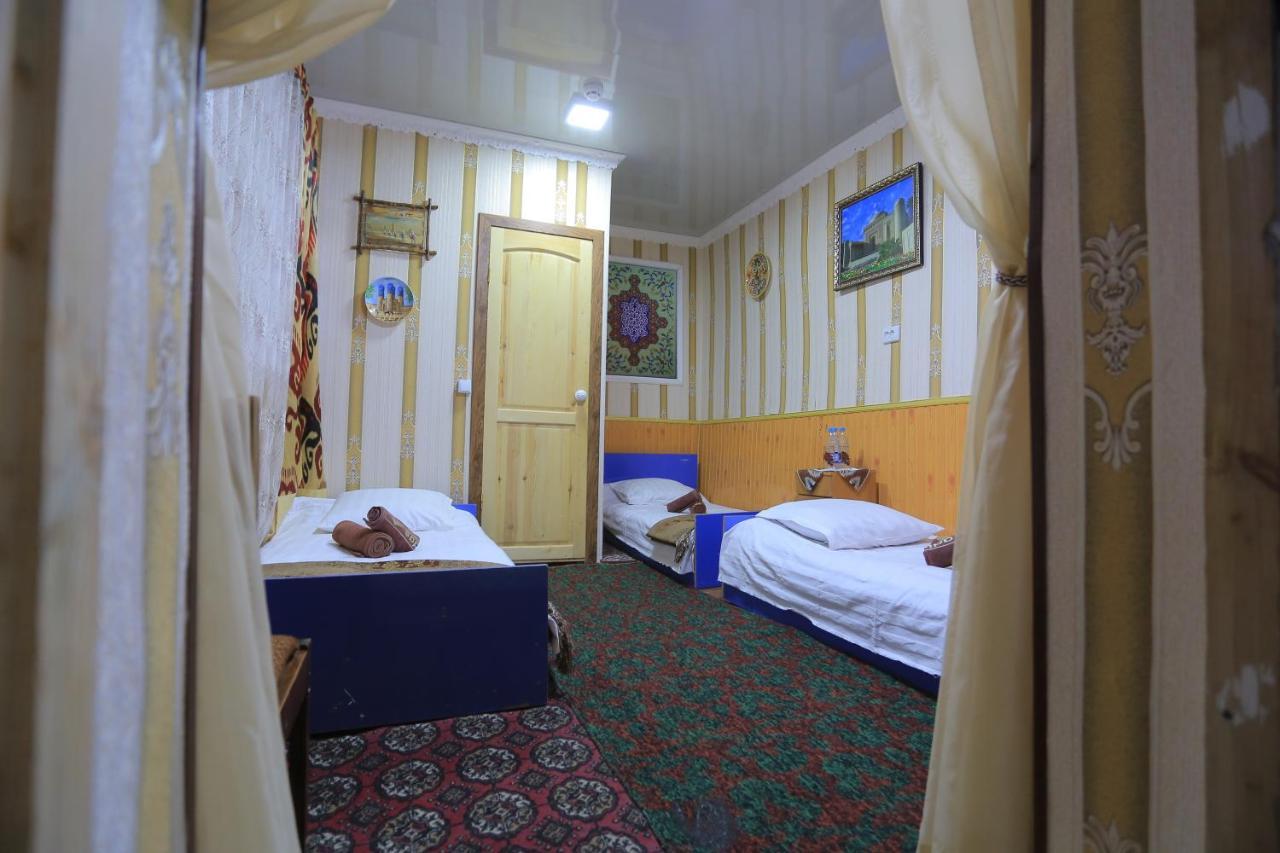 Fayz Hostel بخارى المظهر الخارجي الصورة
