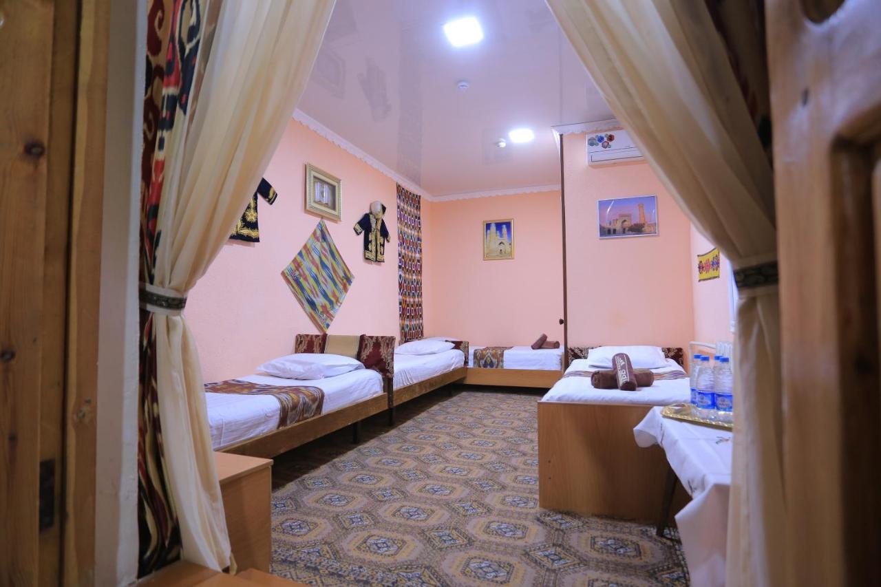 Fayz Hostel بخارى المظهر الخارجي الصورة