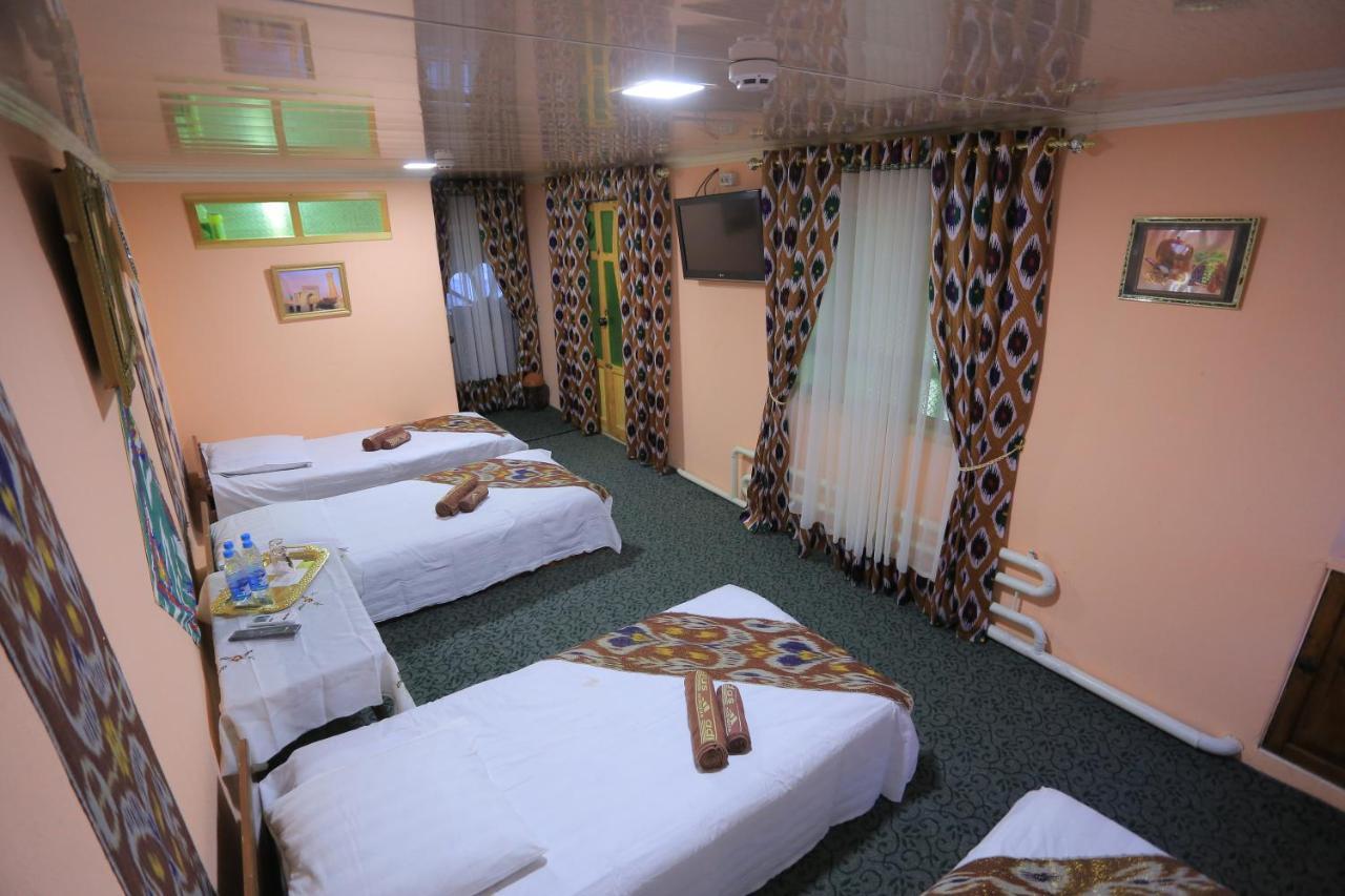 Fayz Hostel بخارى المظهر الخارجي الصورة