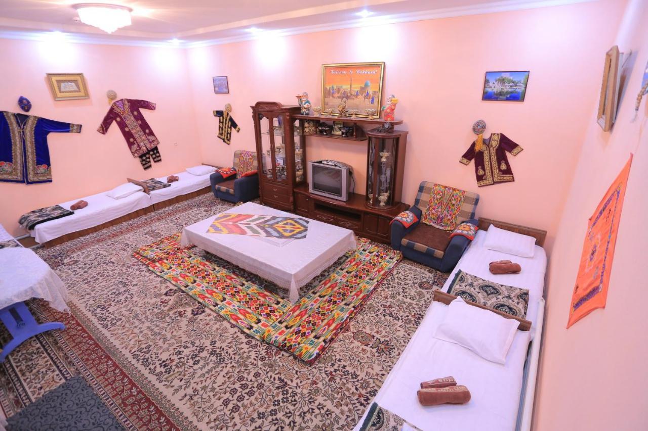 Fayz Hostel بخارى المظهر الخارجي الصورة